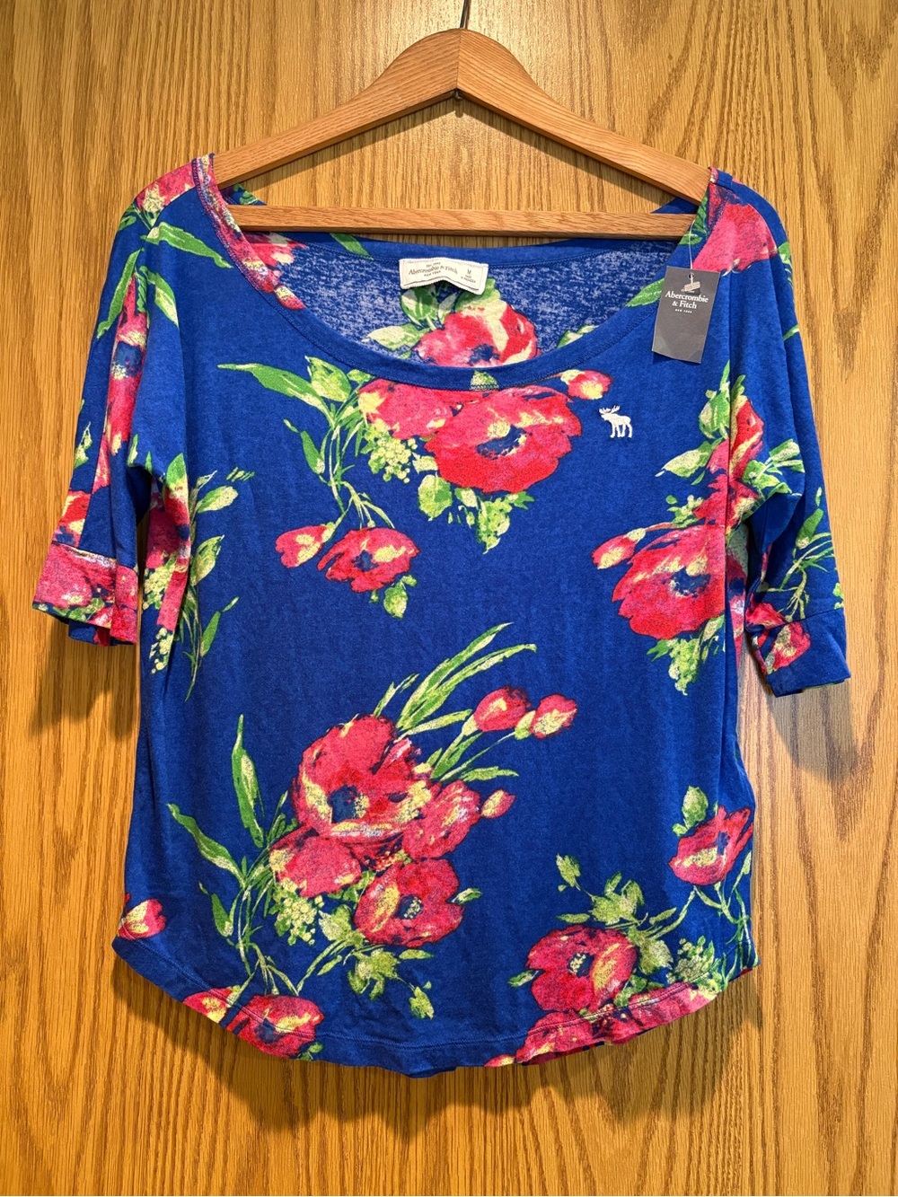 Abercrombie & Fitch Royal Blue Floral Scoop Neck Short Sleeve Top Women’s Size M
